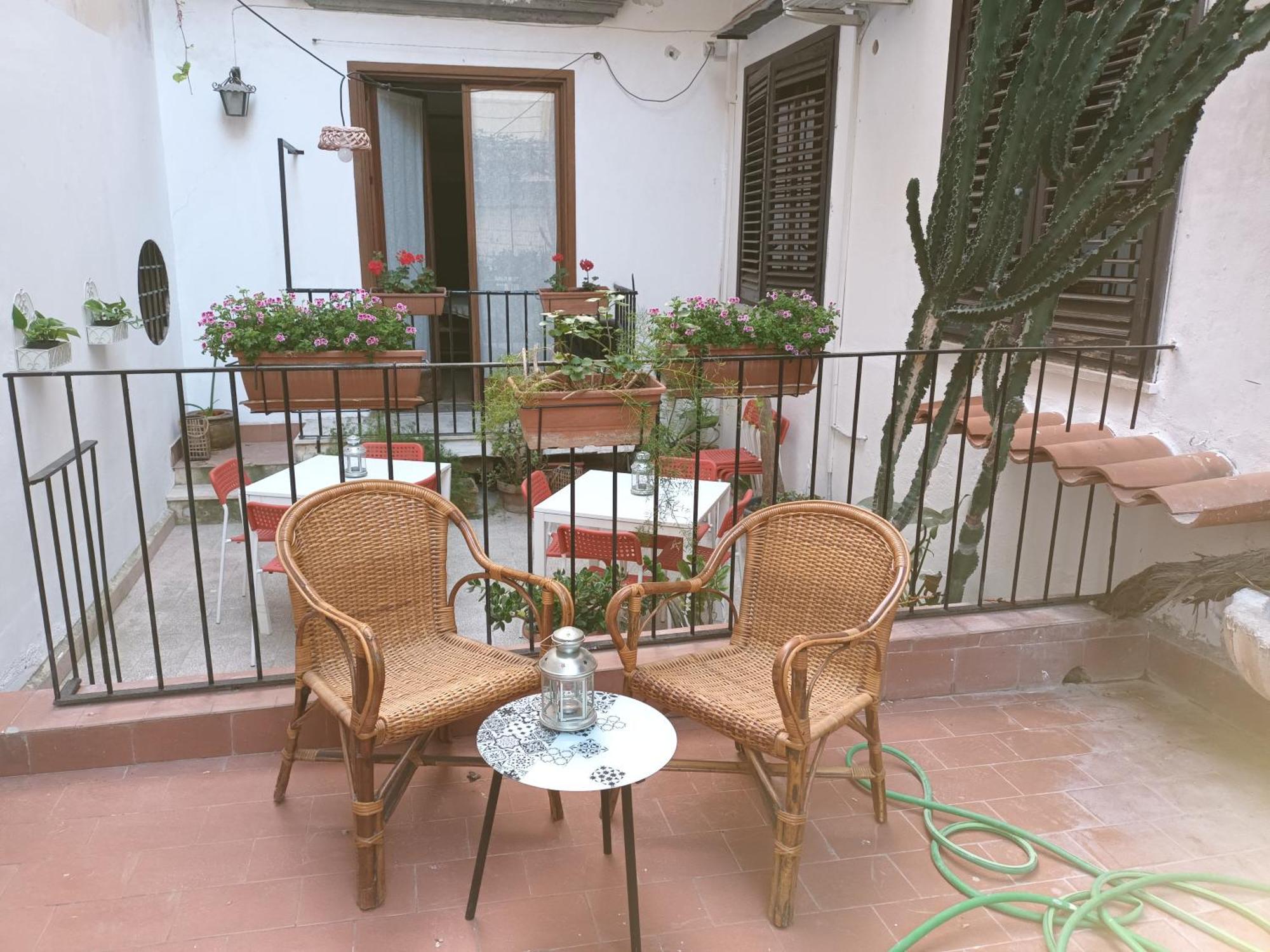 Palazzo Del Bono Suites Palerme Extérieur photo